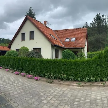 Garden With Pool Access * 카를로비바리