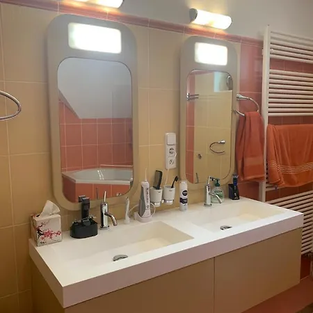 빌라 Garden With Pool Access *