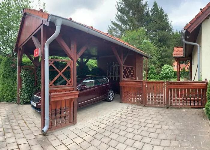 Garden With Pool Access Villa *